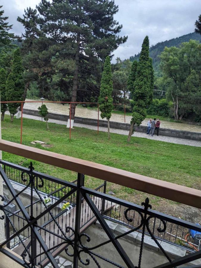 Riverside Borjomi Exterior foto